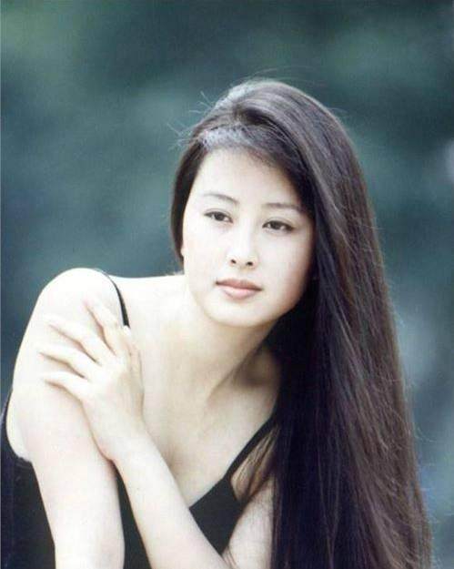 52吃瓜在线观看海报