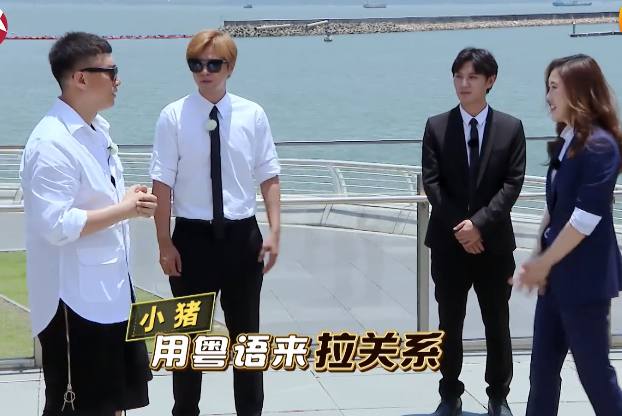 中文精品一卡2卡3卡4卡国色 卡卡进入“二卡”领域