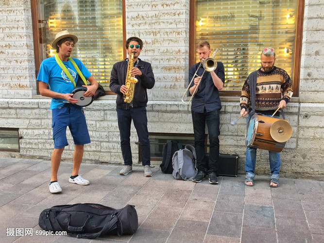 在线视频最近更新海报