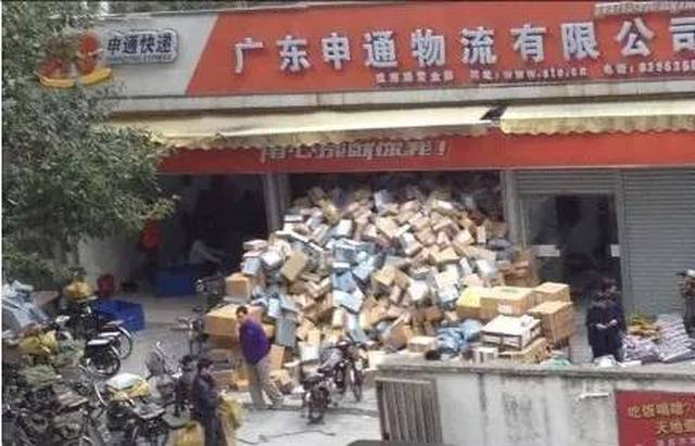 51吃瓜网网址 缺乏深度分析和权威信源海报