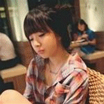 吃瓜表情包 吃瓜论坛、表情包场景垂直海报