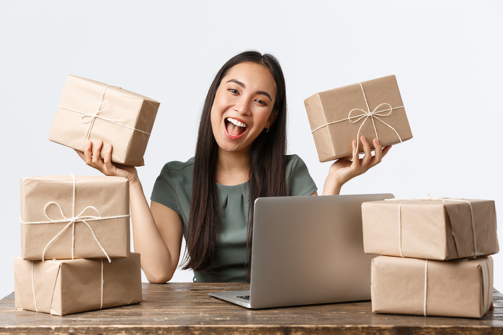 jiuese视频 只争论烟雾是视频否呛人海报