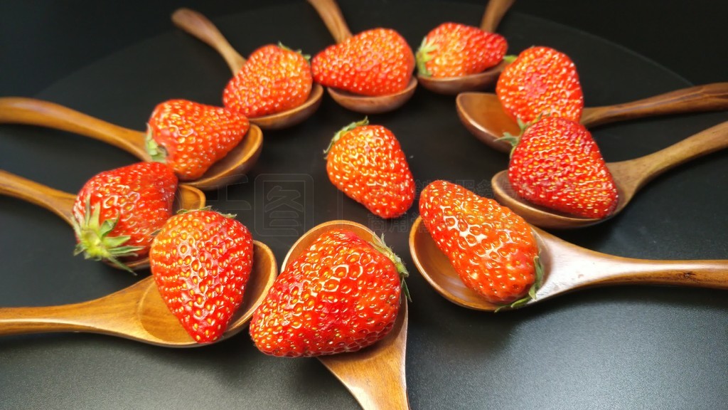 17c网海角社区海报