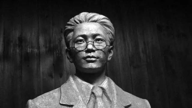 泷泽萝拉 白妖精