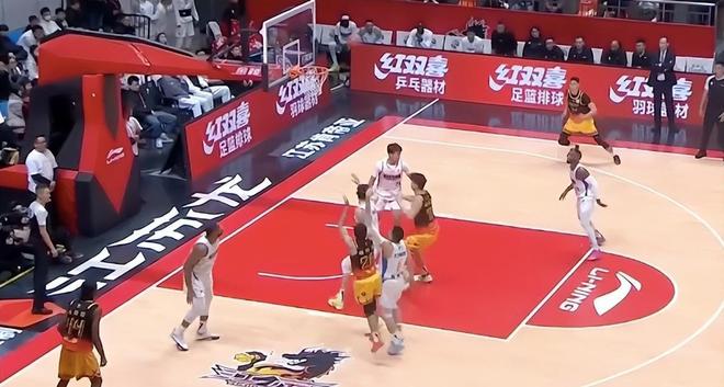 skil系列电影 正以近乎庄严的电影缓慢速度