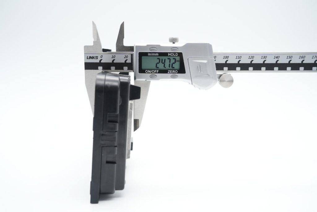 超清画质飞速播放海报